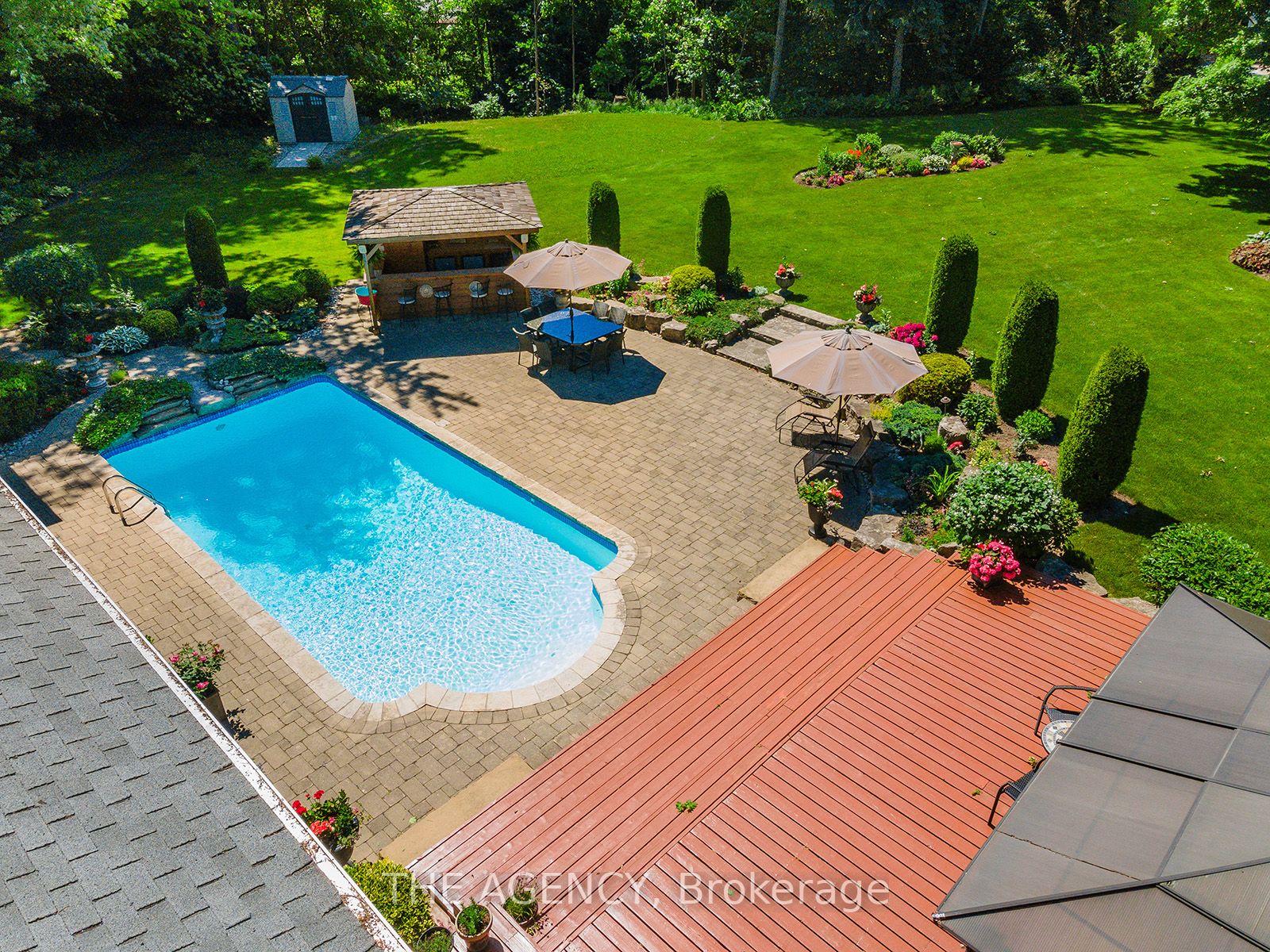 258 Westwood Dr