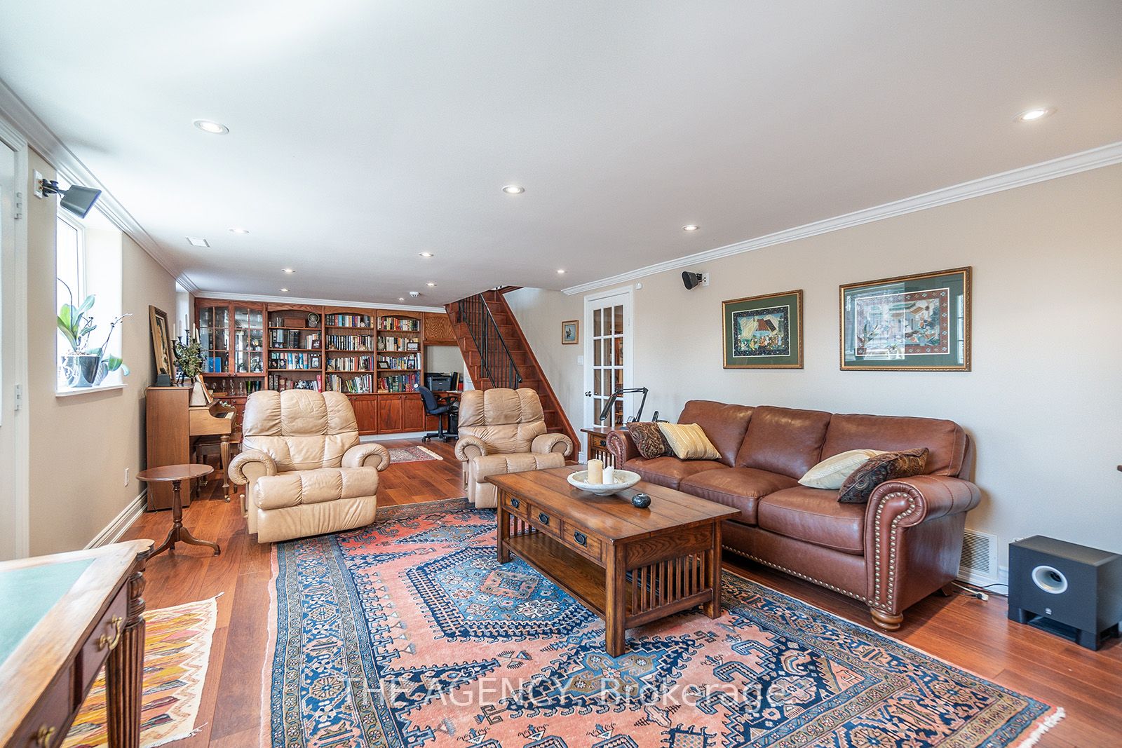 258 Westwood Dr