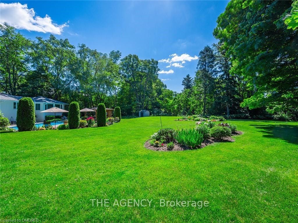 258 Westwood Dr