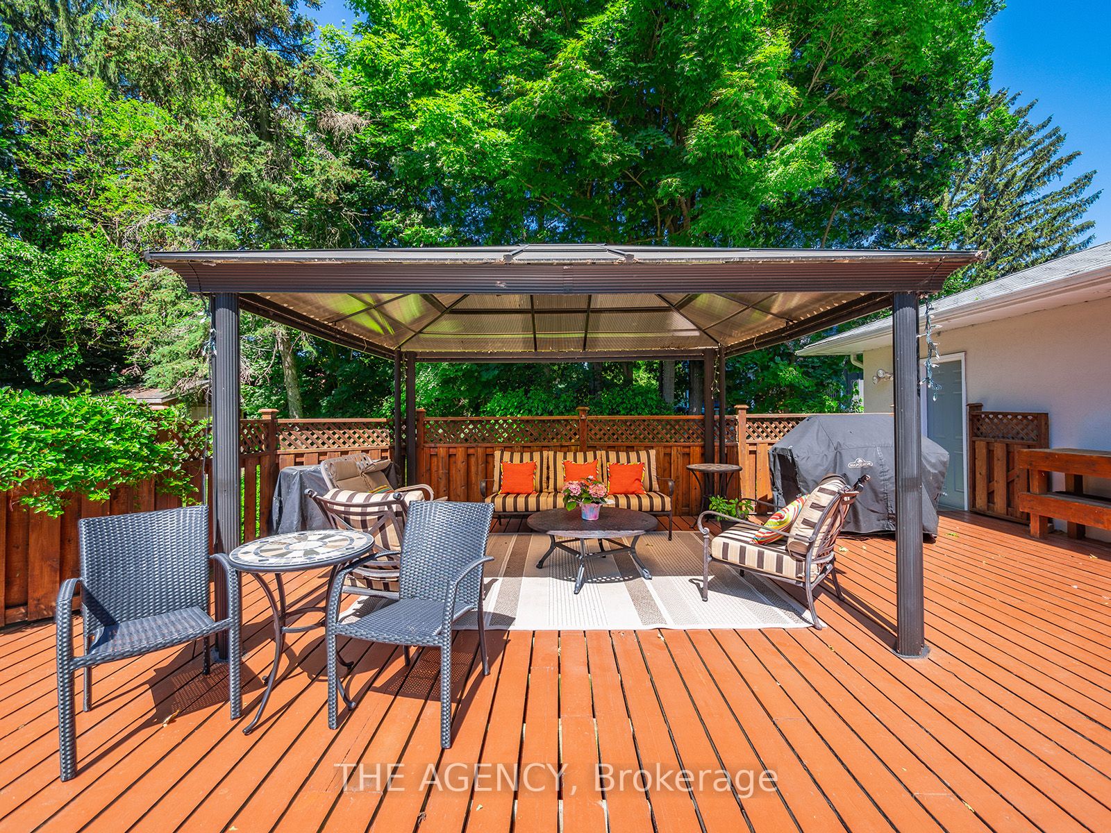 258 Westwood Dr