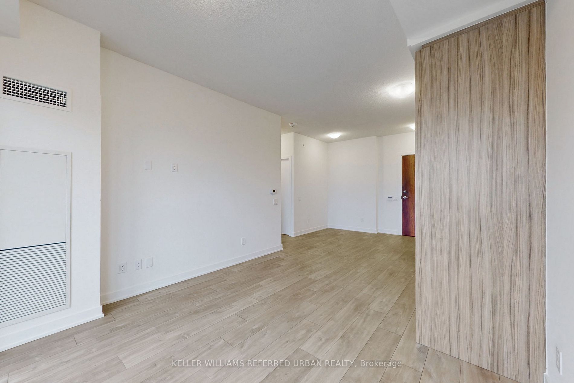 Listing W6000480 - Large Photo # 4