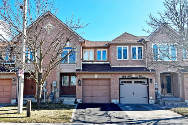 142 Kenwood Dr, Brampton