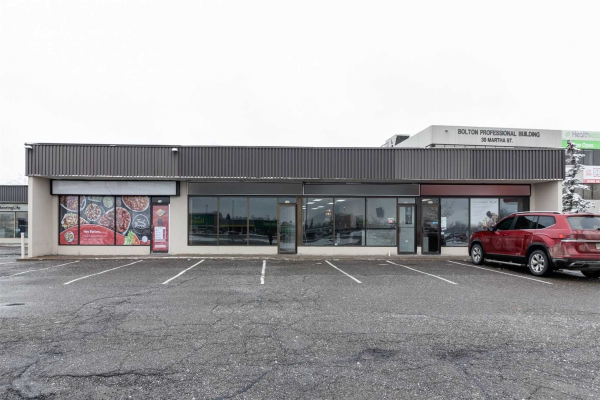 320 Queen St S, Caledon