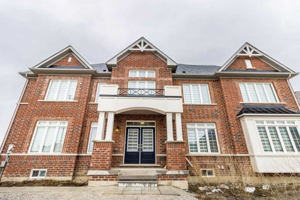 19 Sparrowbrook St, Caledon