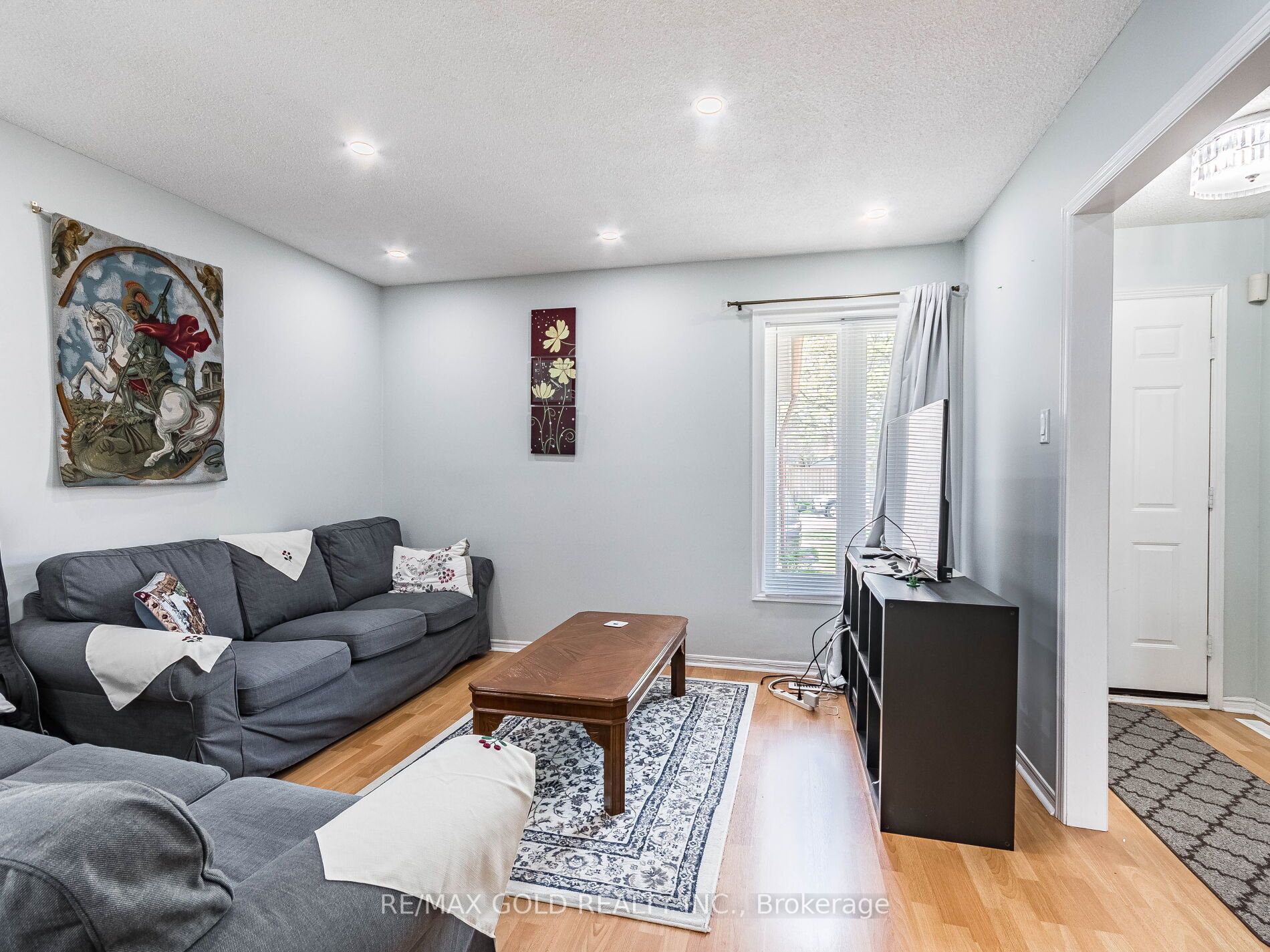 Listing W6001120 - Large Photo # 8