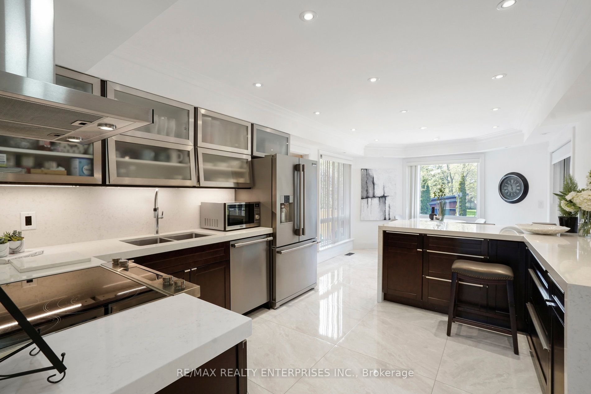 1414 Cawthra Rd