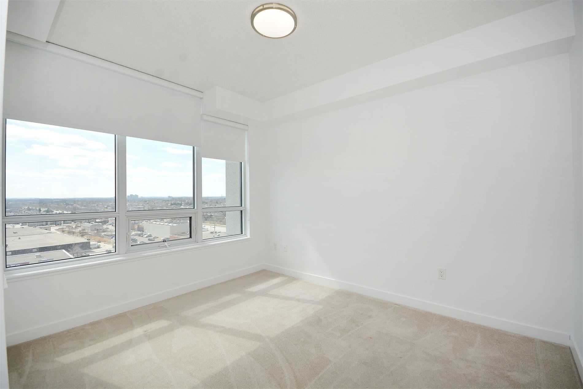 Listing W6001413 - Large Photo # 24