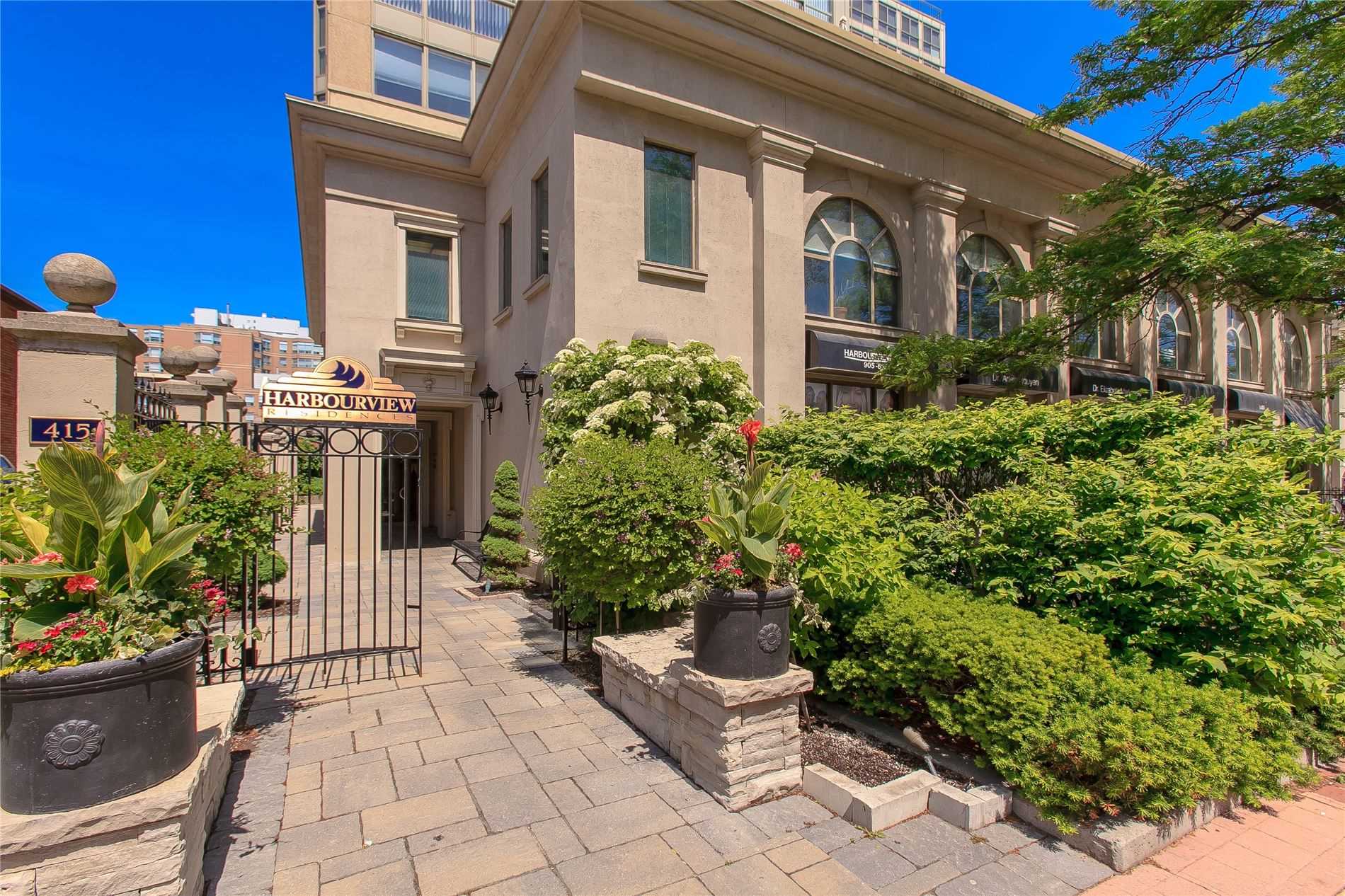 415 Locust St, #1103