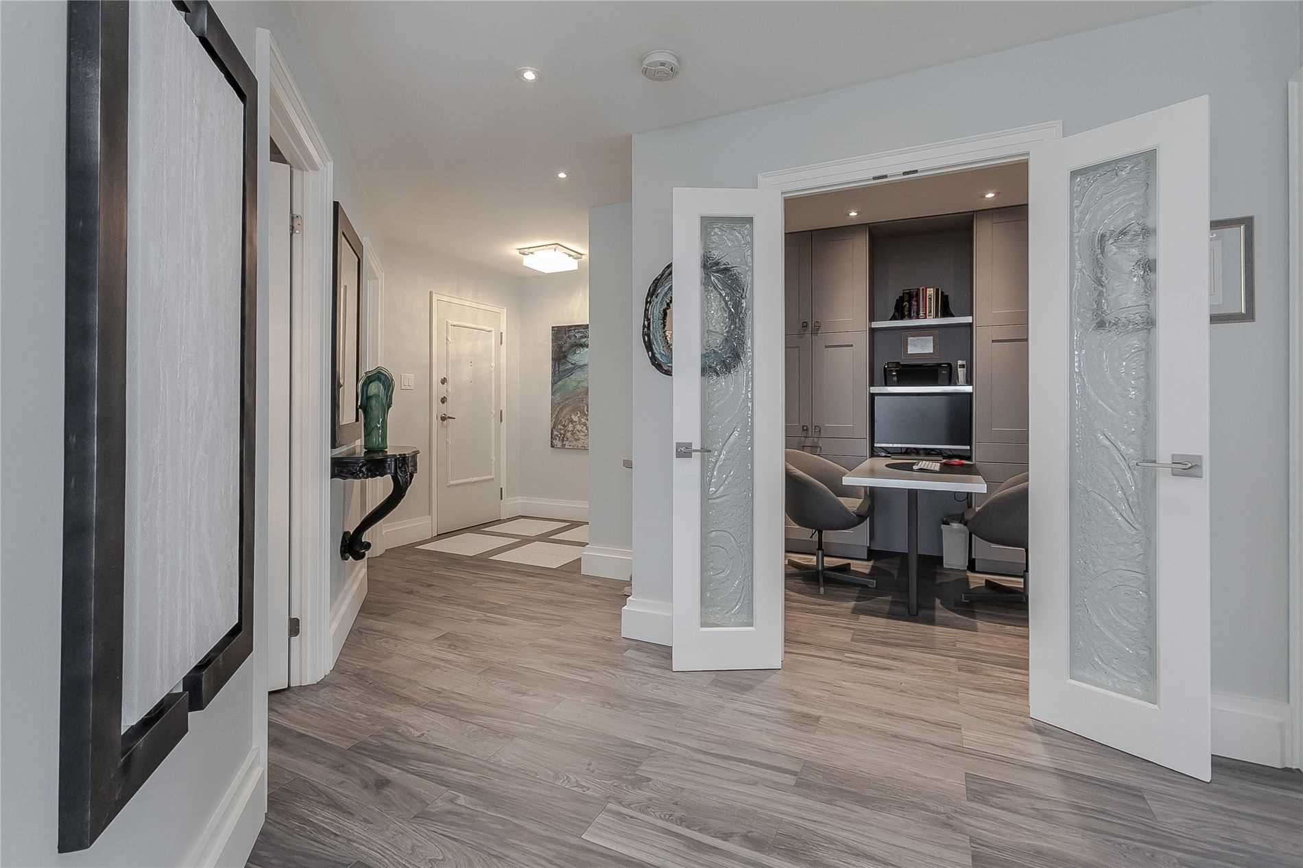 415 Locust St, #1103