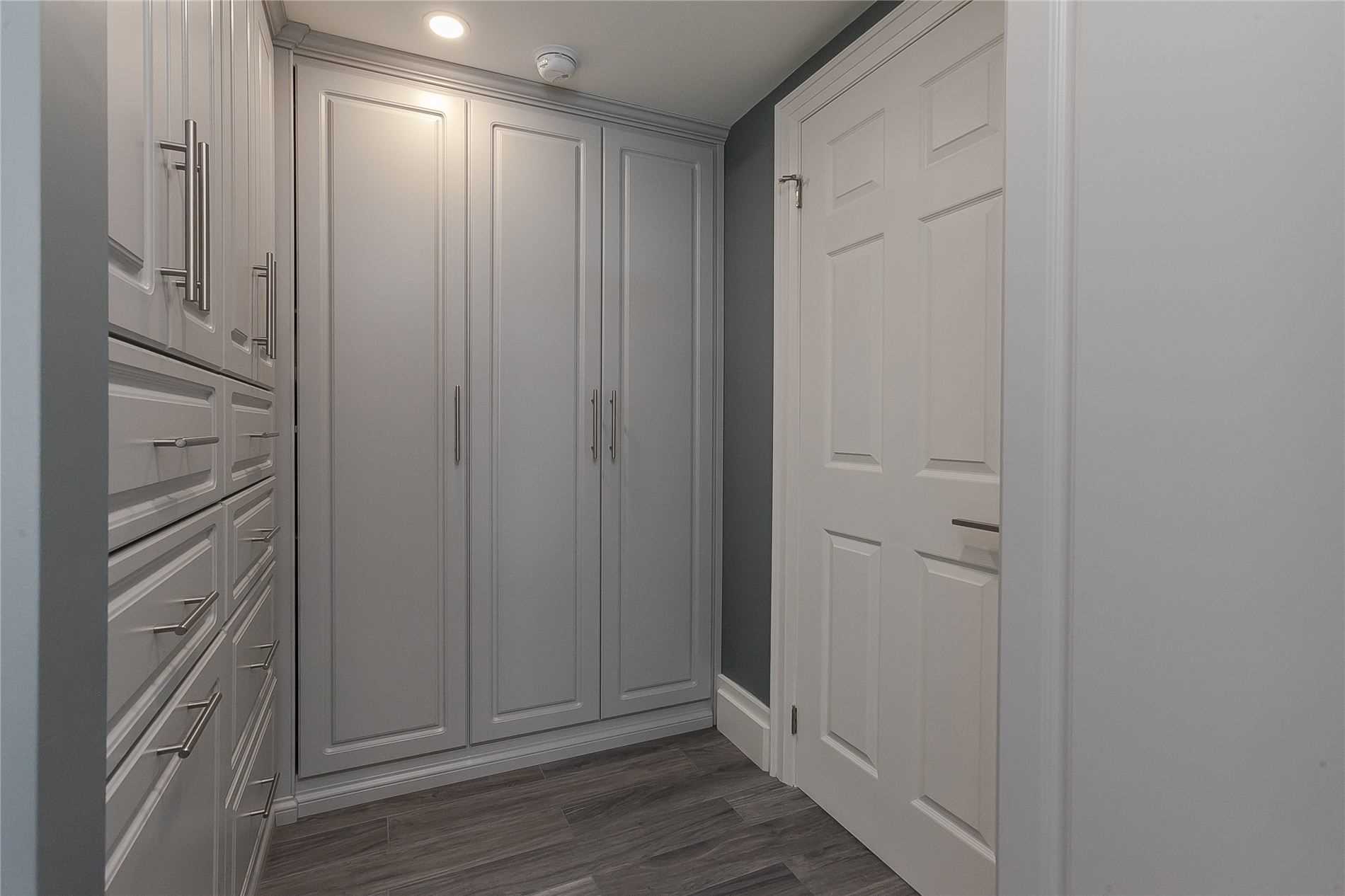 415 Locust St, #1103