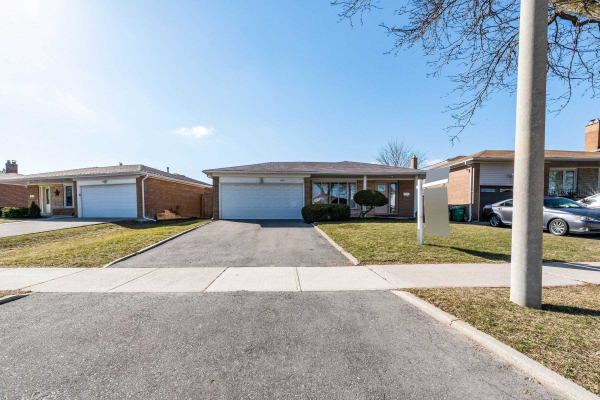 3257 Twilight Rd, Mississauga