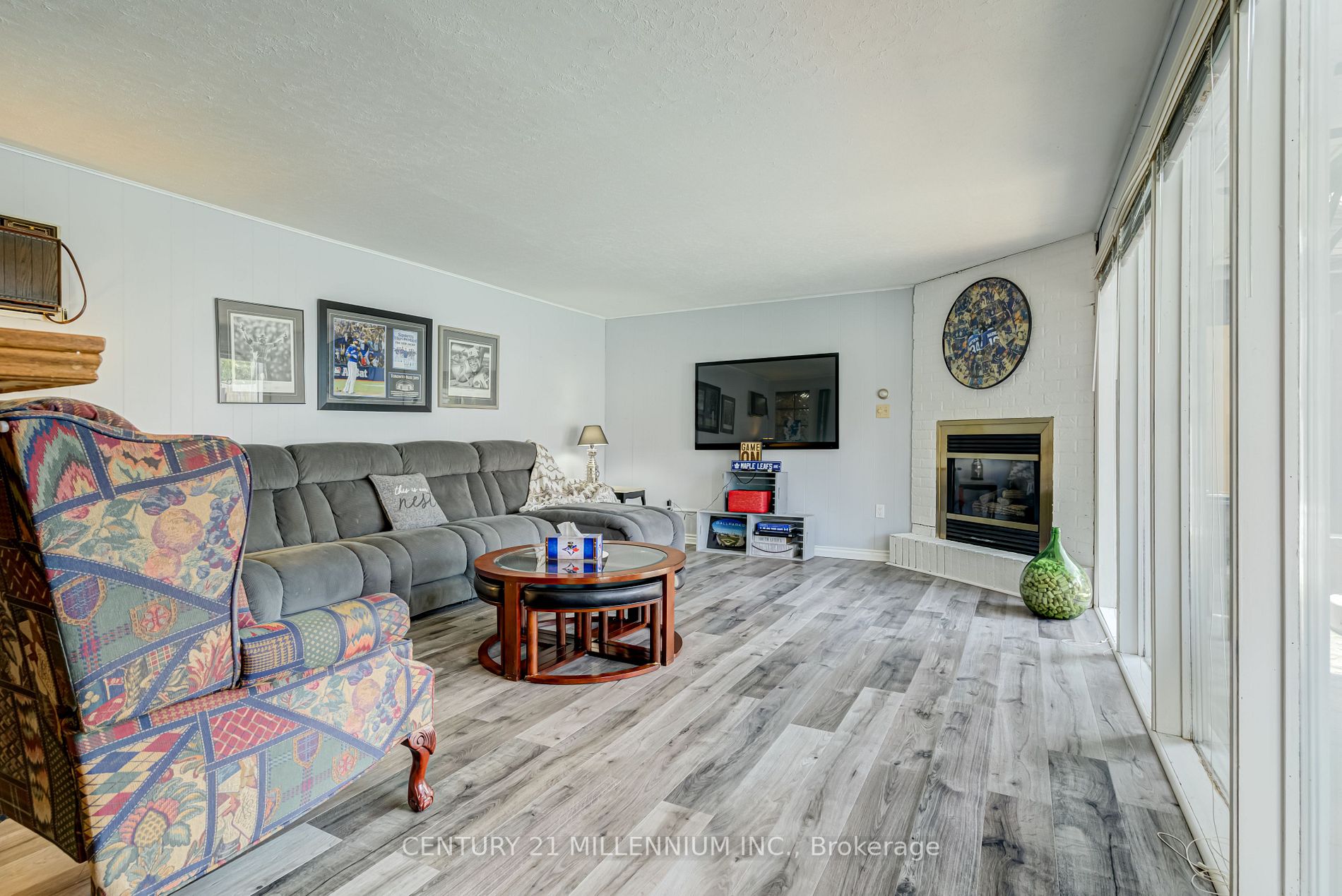 11 Alderway Ave