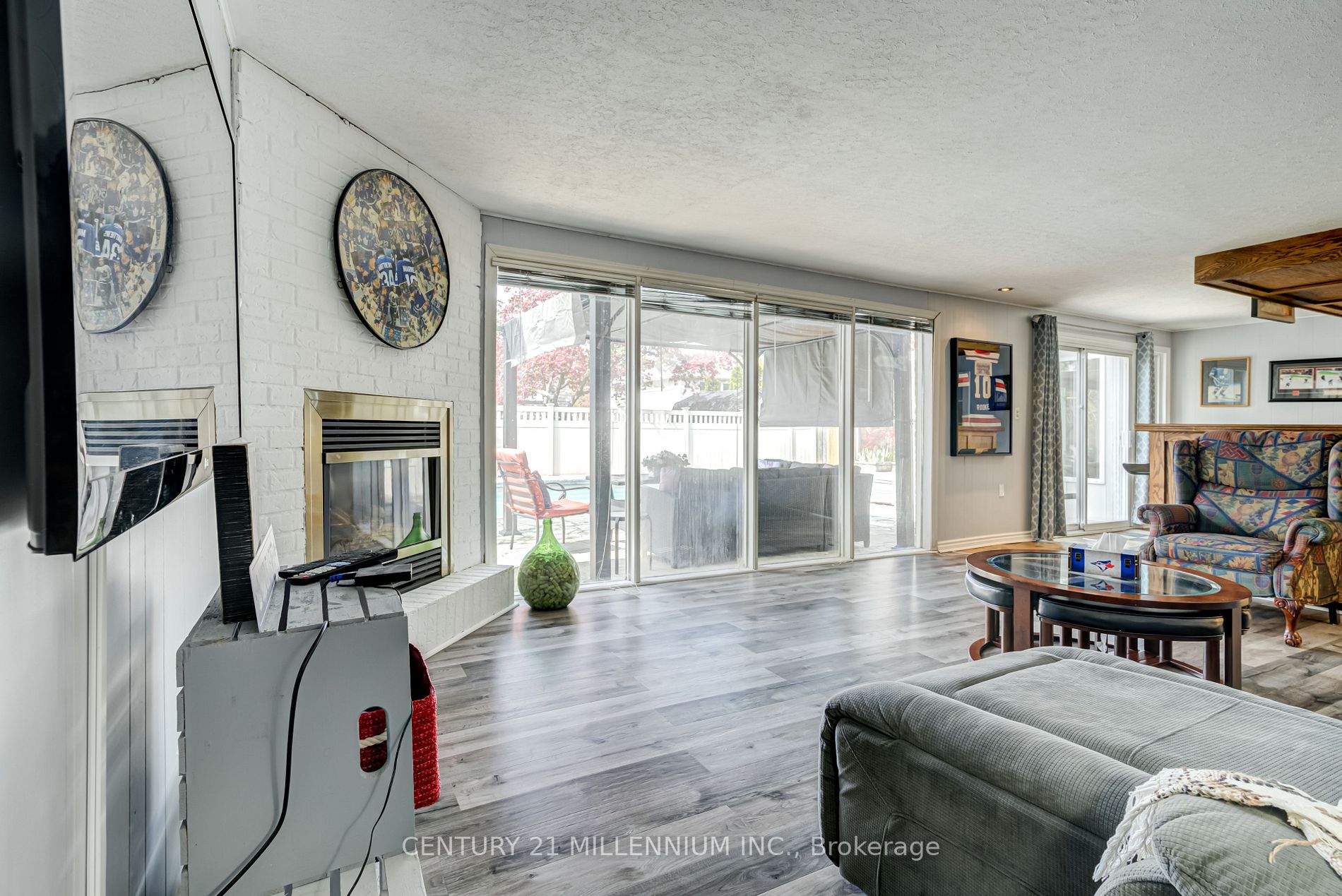11 Alderway Ave