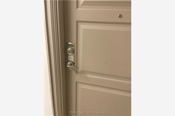 36 Elm Dr W, Mississauga