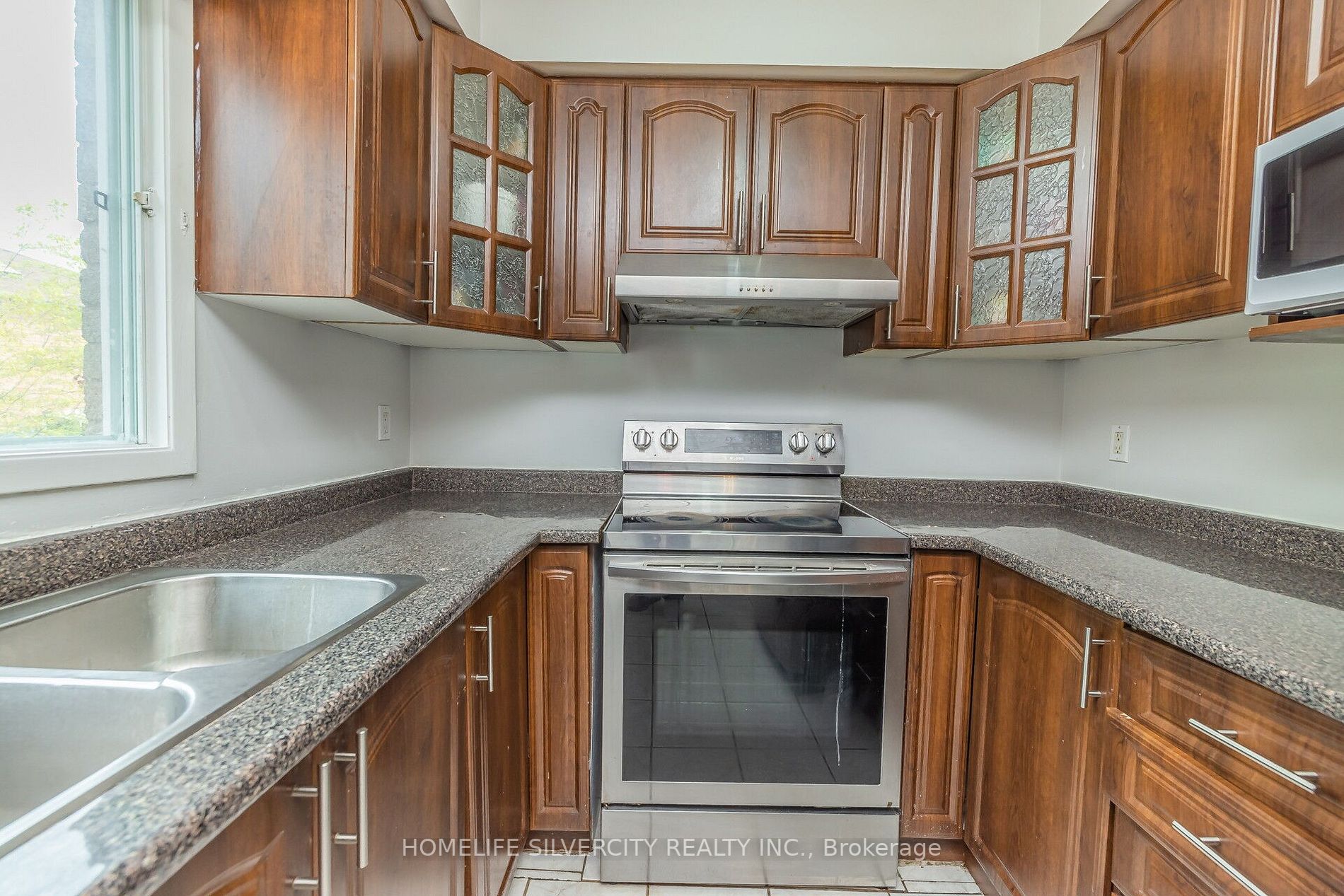 61 Cutters Cres E