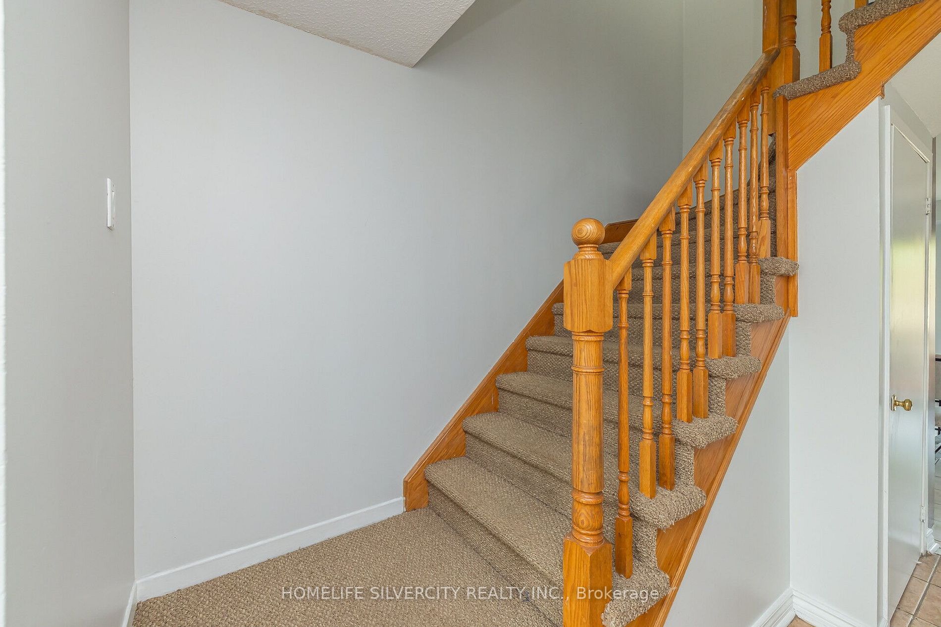 61 Cutters Cres E