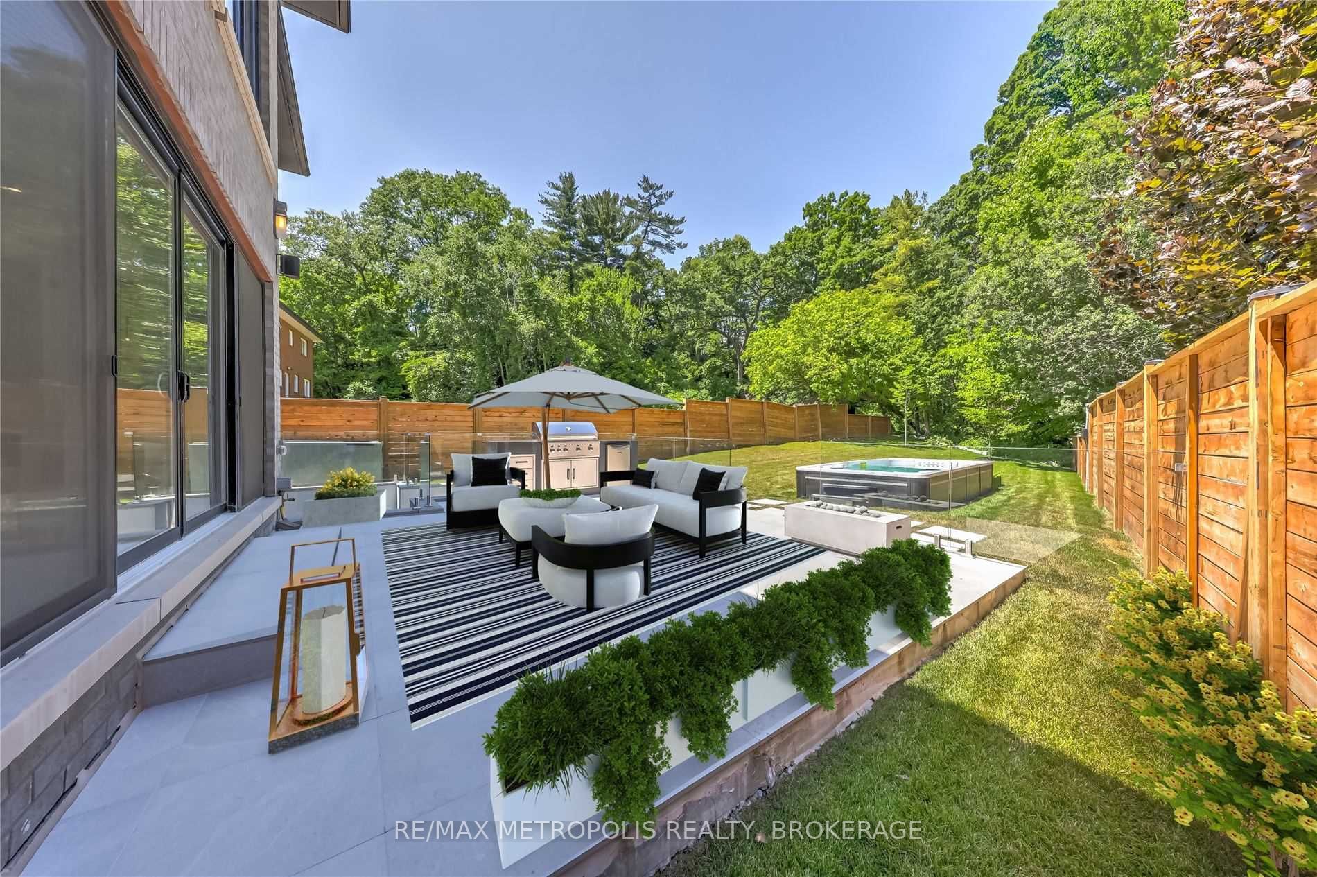 12 Bearwood Drive