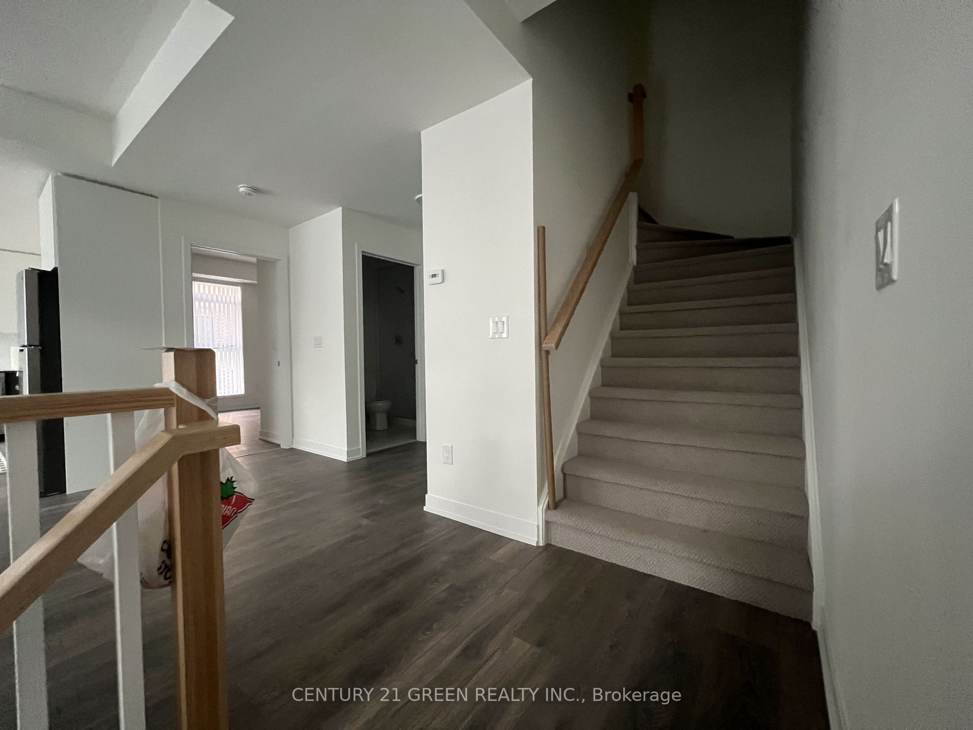 Listing W6002708 - Large Photo # 5