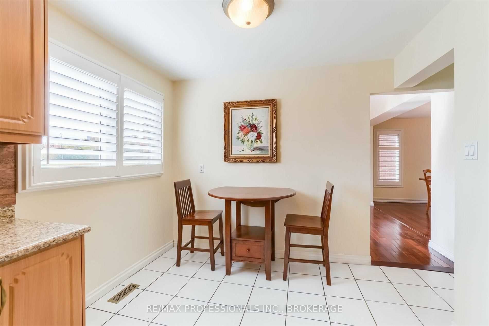 Listing W6002743 - Large Photo # 13
