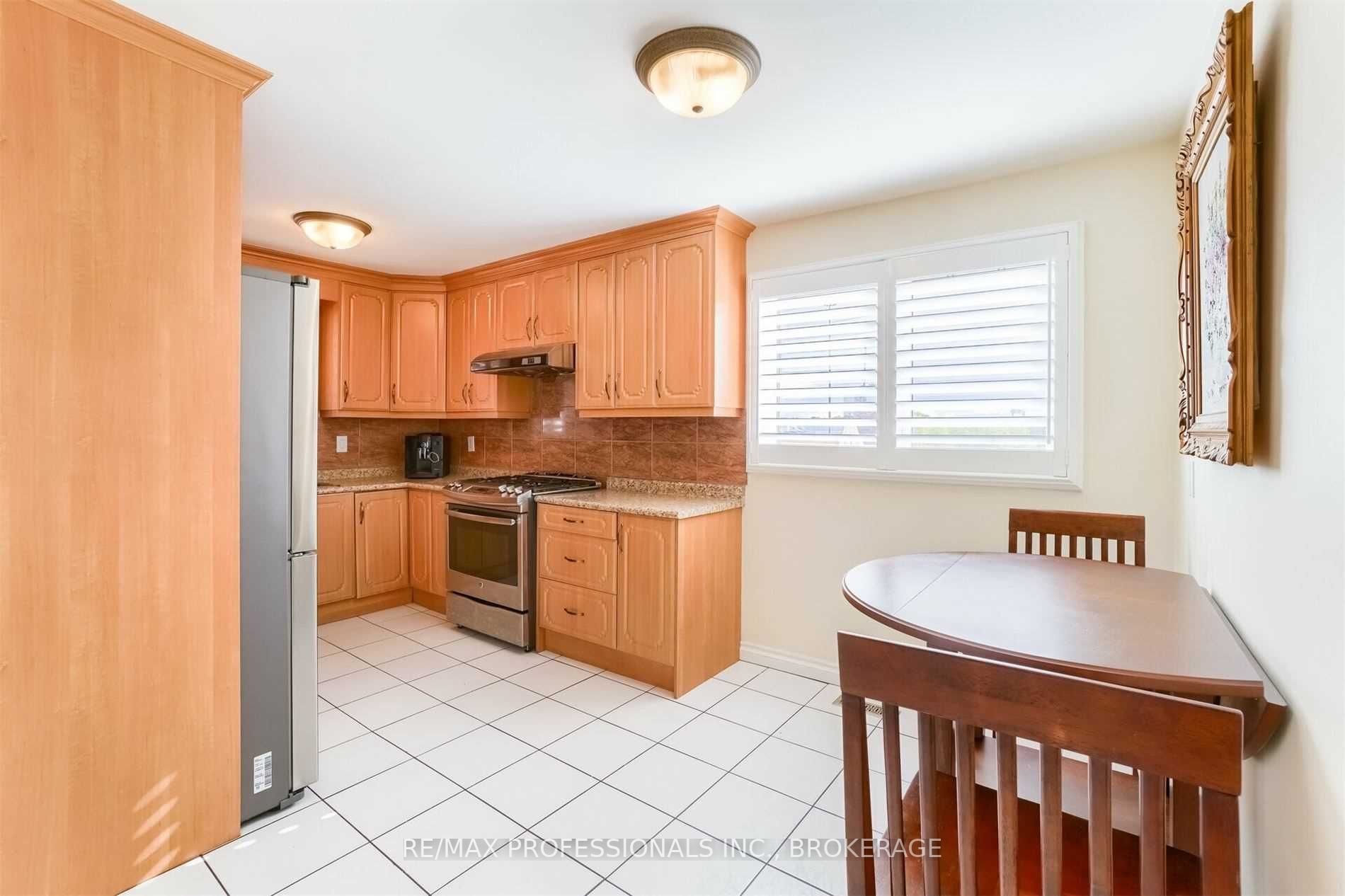 Listing W6002743 - Large Photo # 10