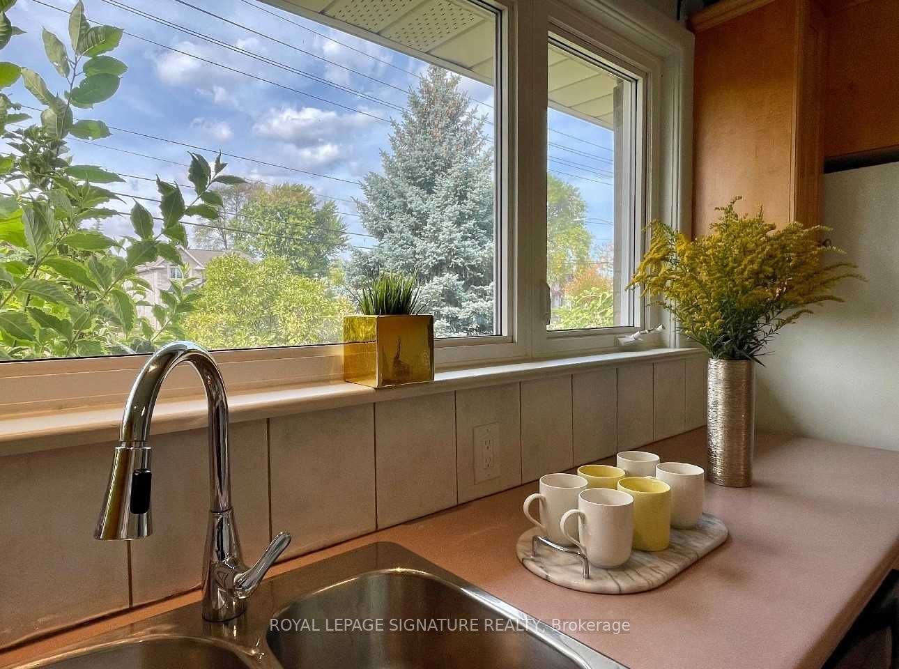 Listing W6002776 - Large Photo # 2