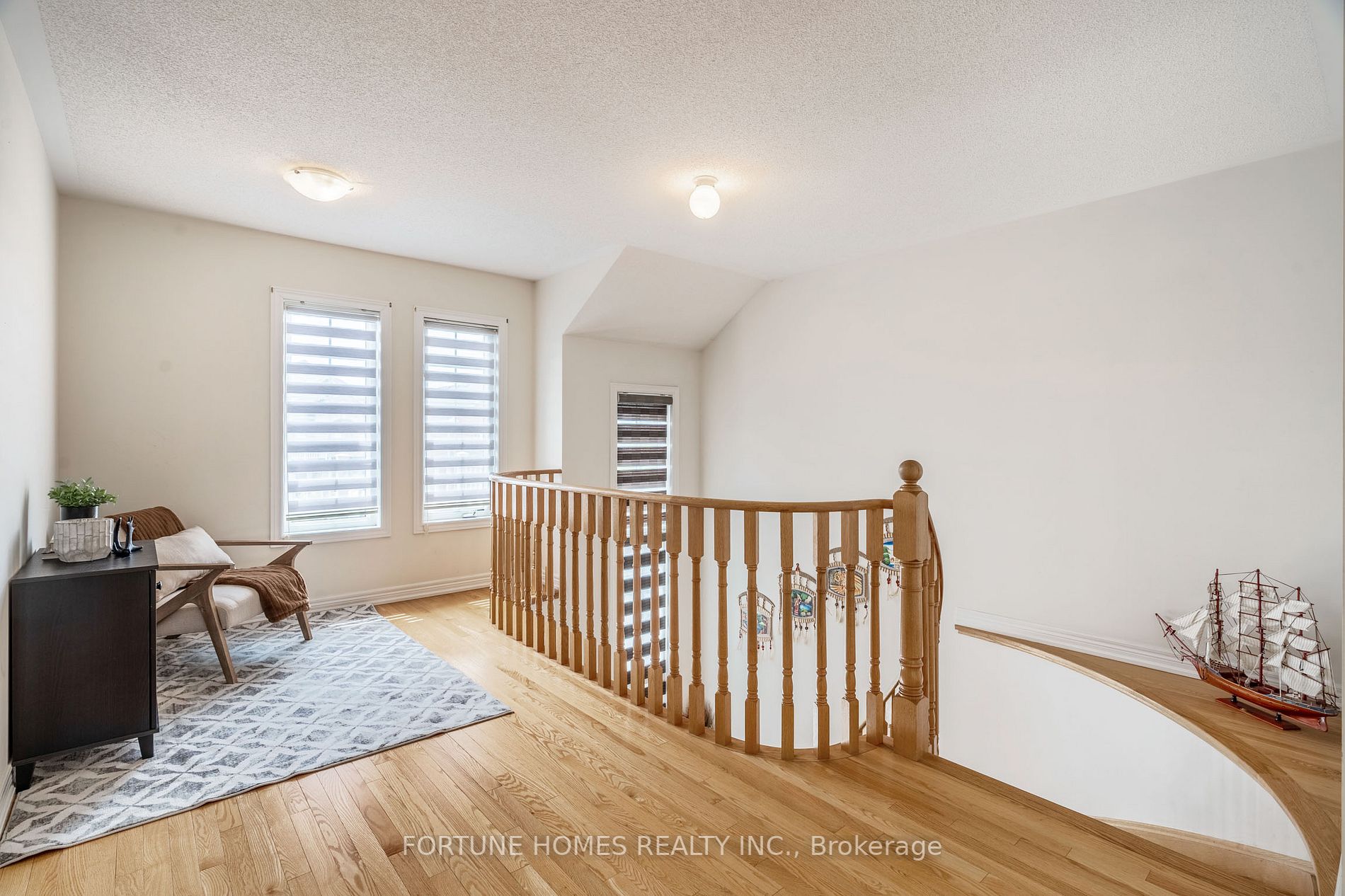 79 Apple Valley Way