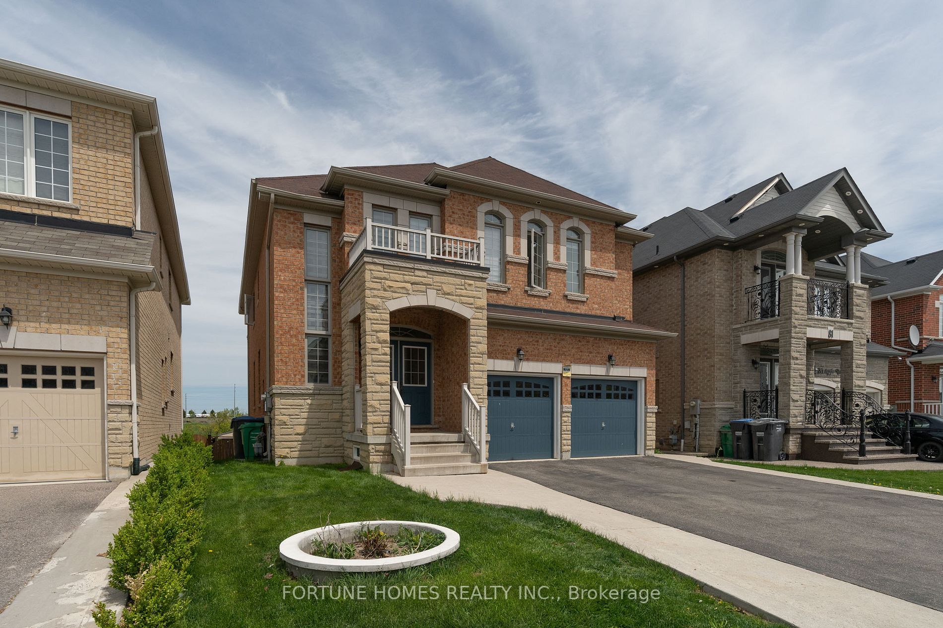 79 Apple Valley Way