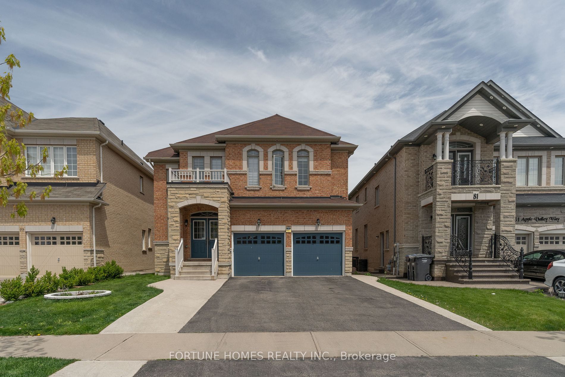 79 Apple Valley Way