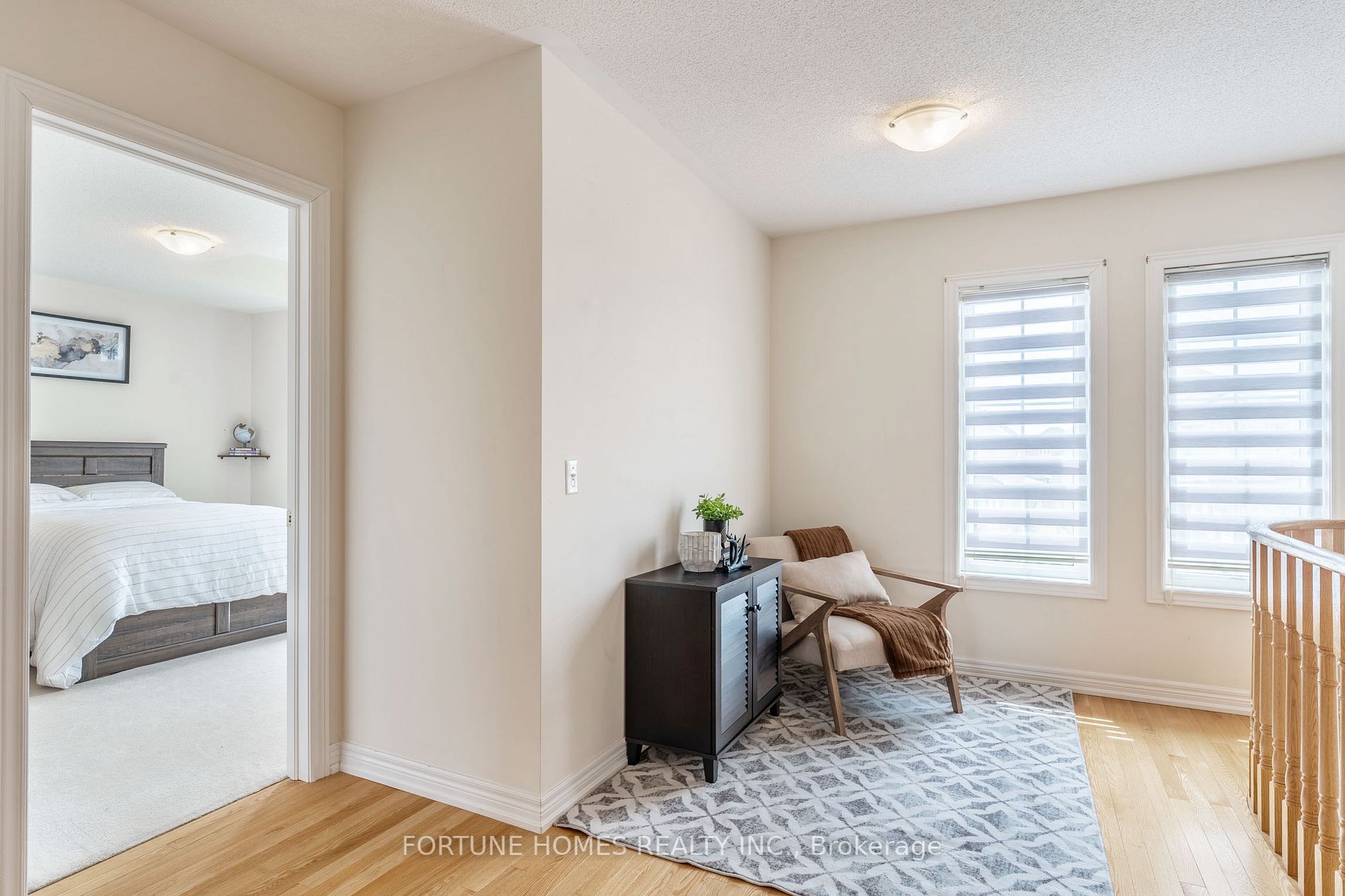 79 Apple Valley Way