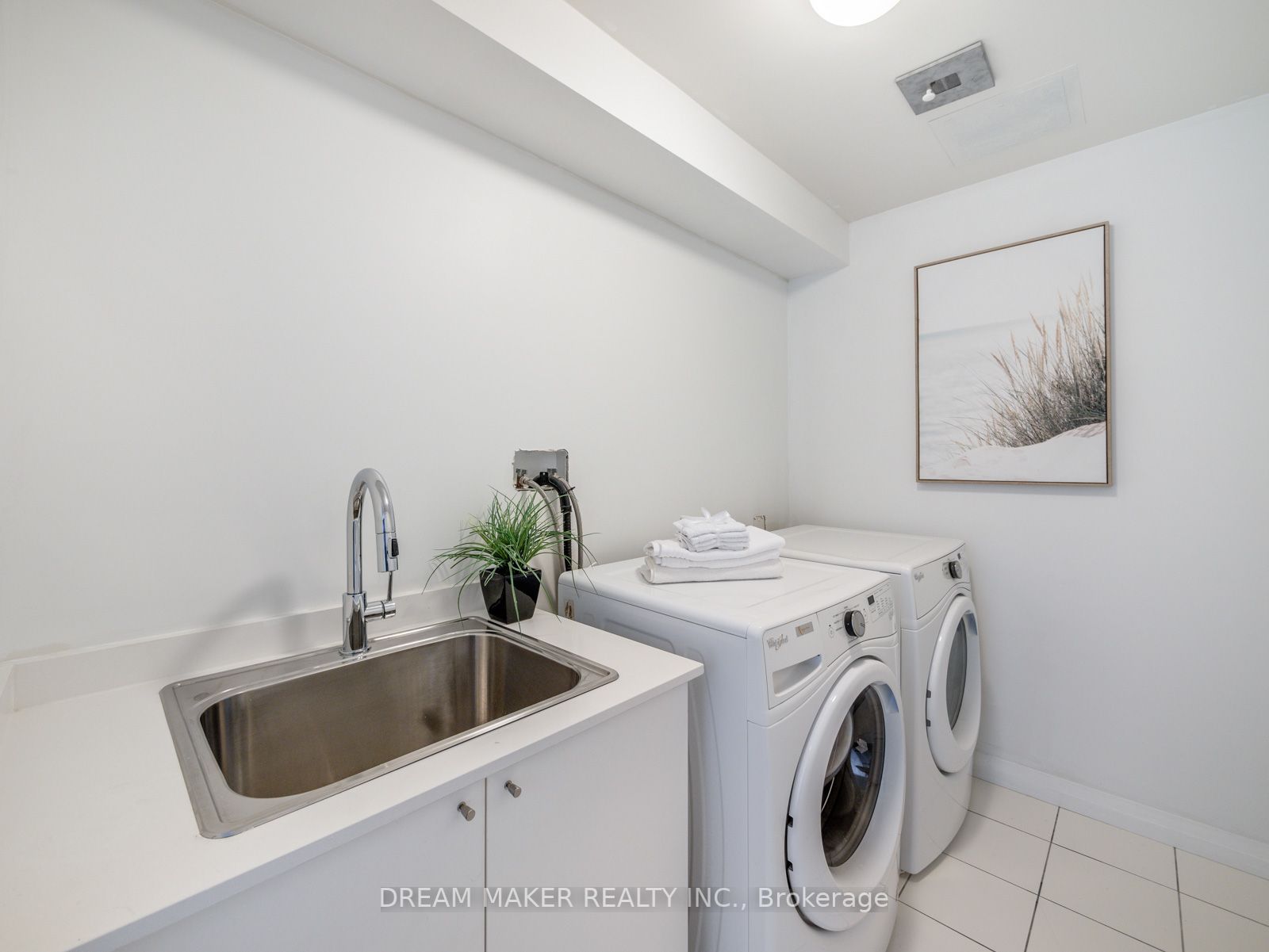 5025 Four Springs Ave, #106