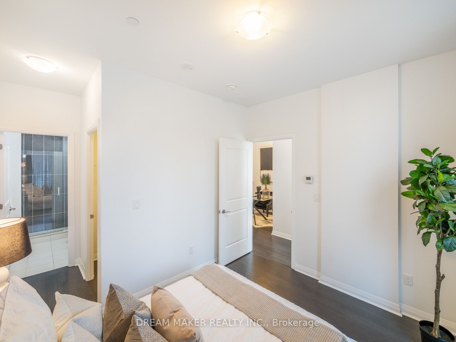 5025 Four Springs Ave, #106