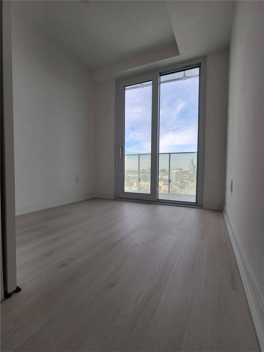 3900 Confederation Parkway #1411