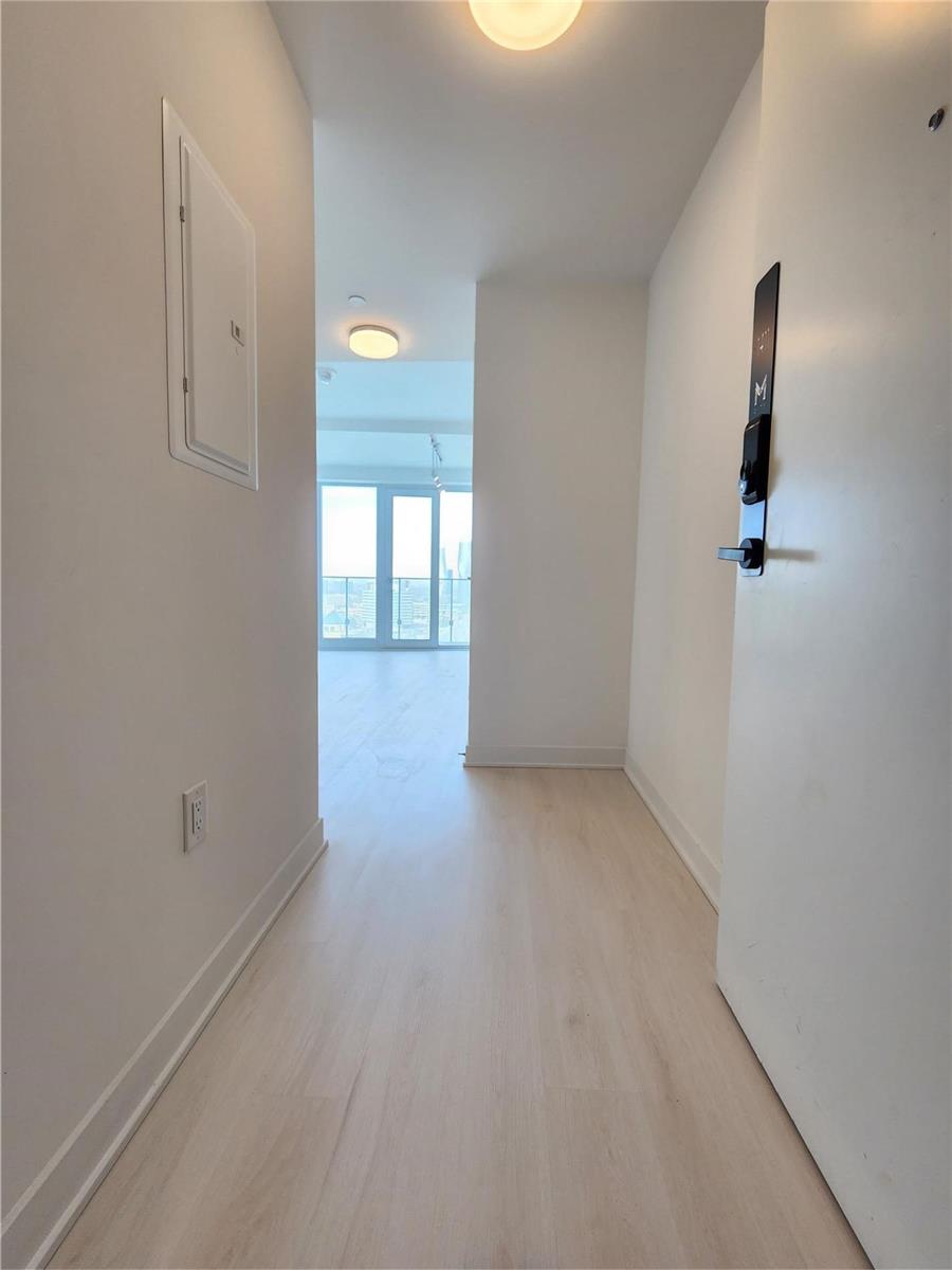 3900 Confederation Parkway #1411