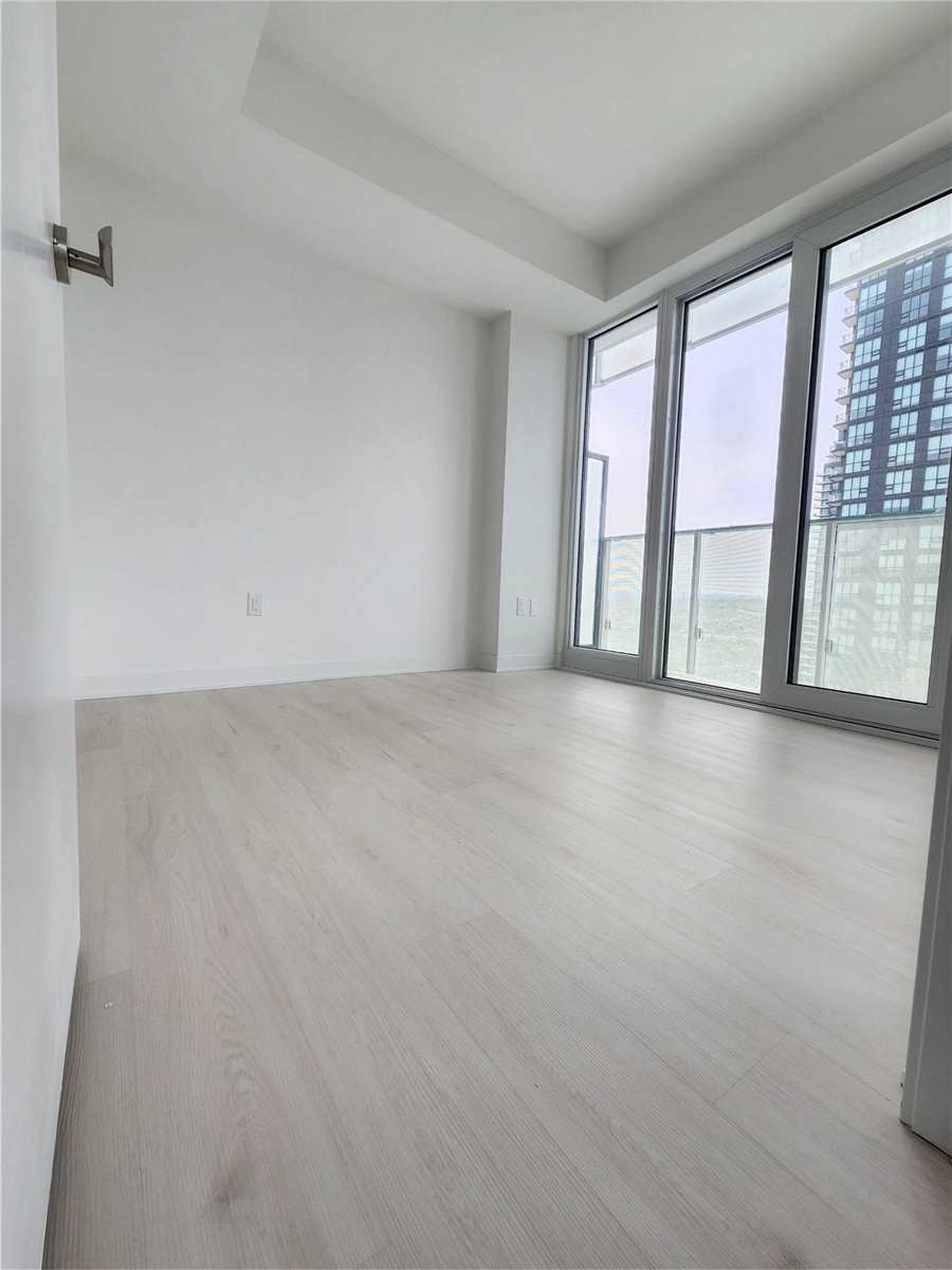 3900 Confederation Parkway #1411