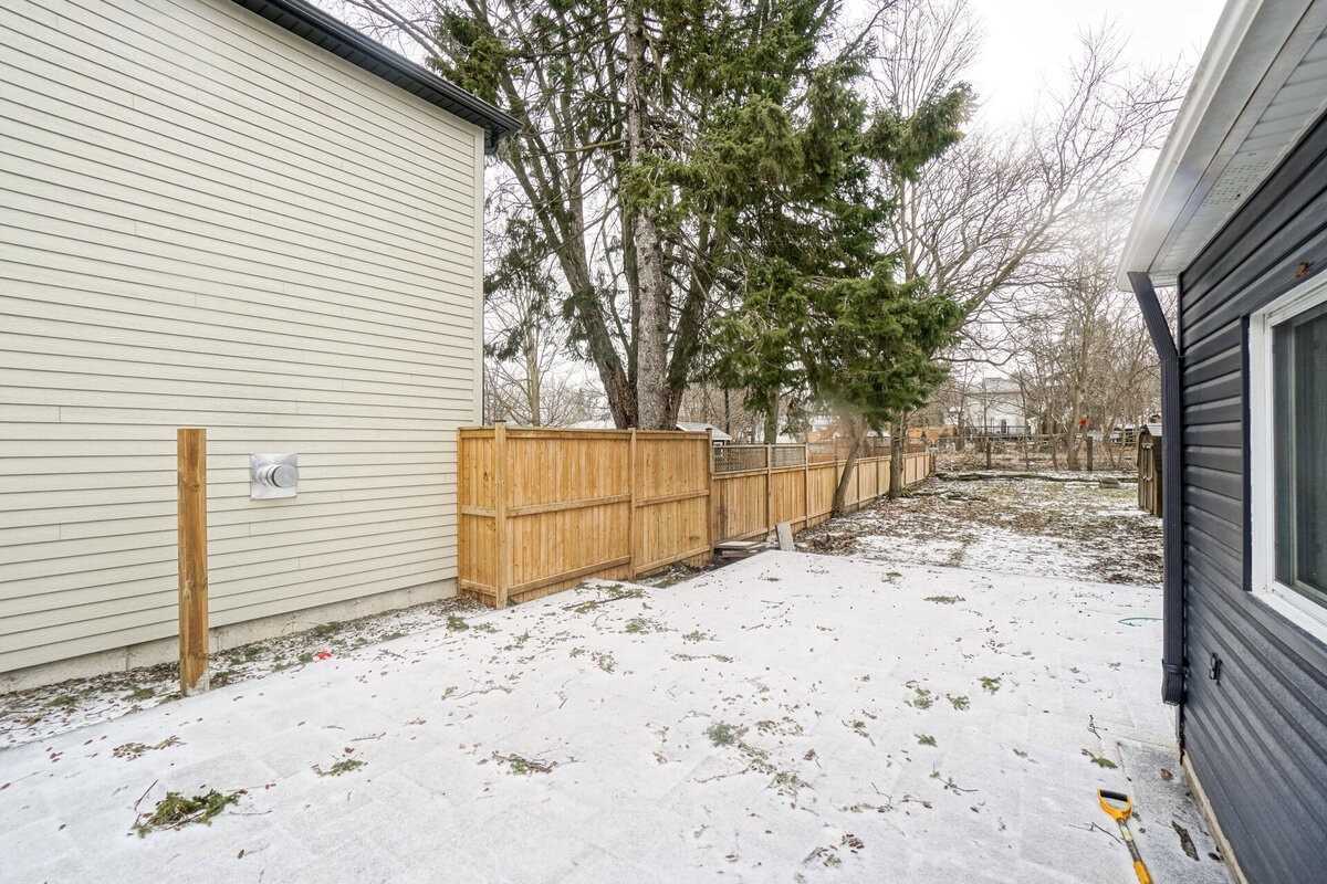 86 Mill St
