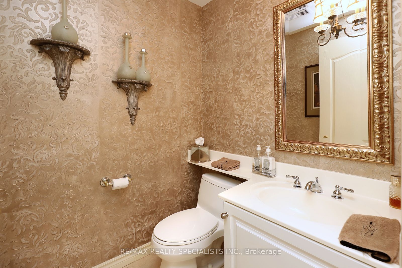 Listing W6003860 - Large Photo # 22