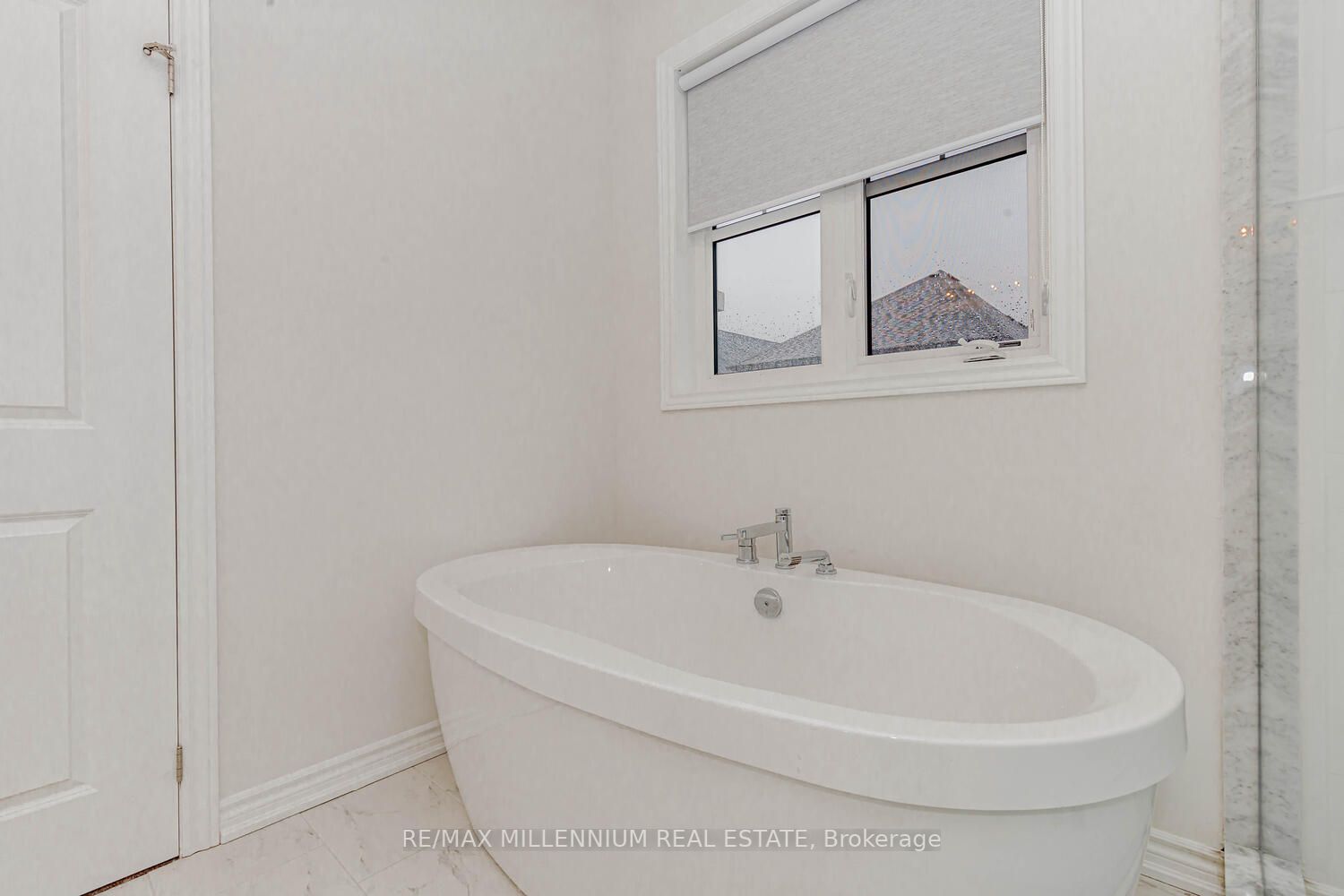 38 Calabria Dr