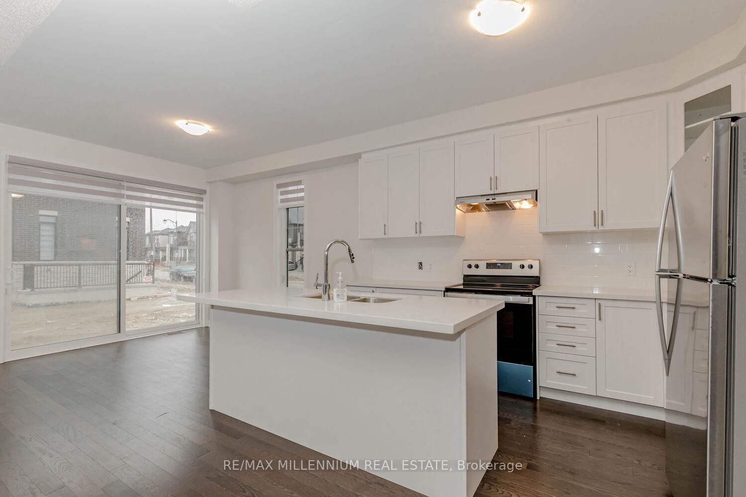 38 Calabria Dr
