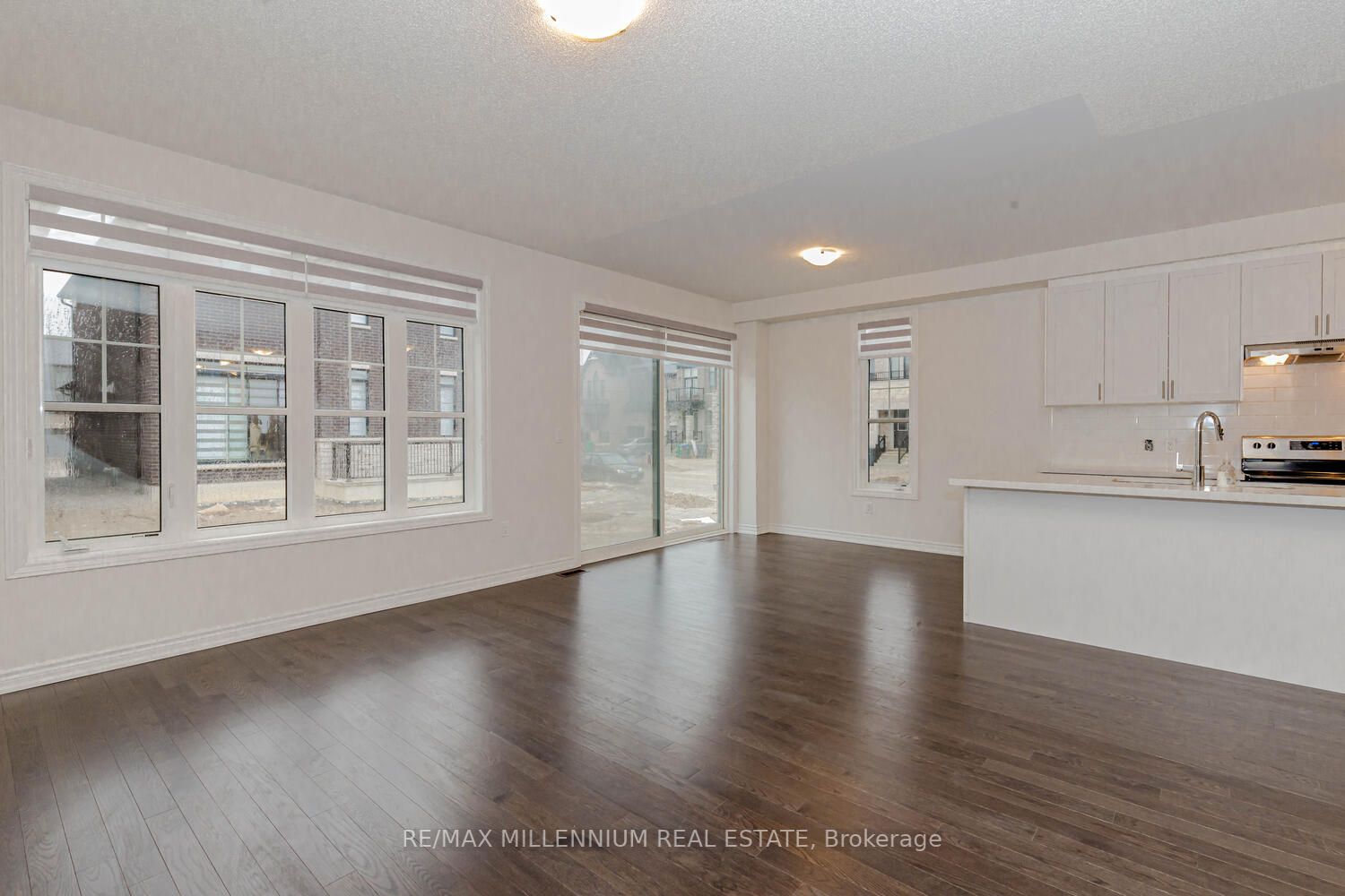 38 Calabria Dr