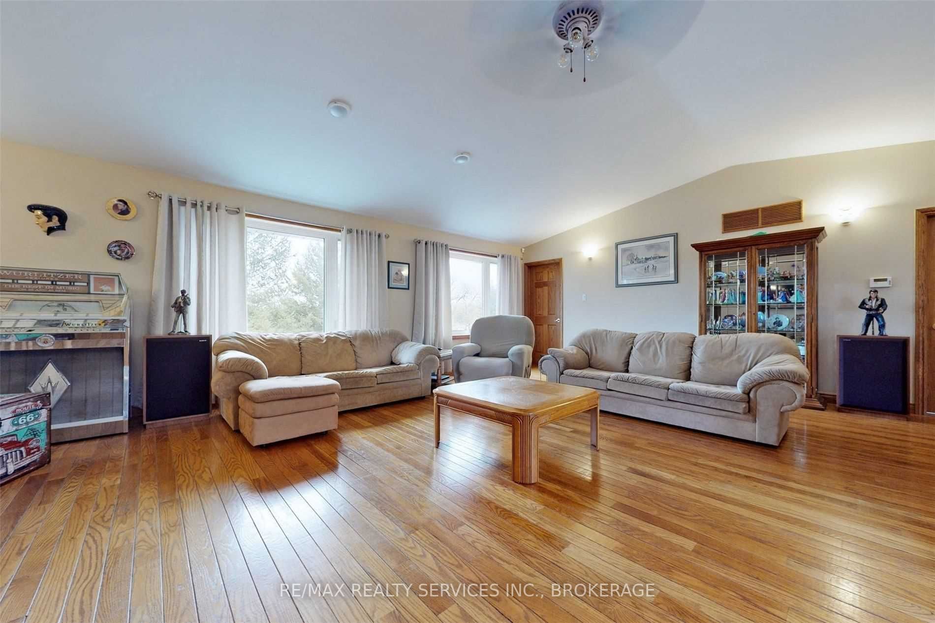 Listing W6004269 - Large Photo # 26