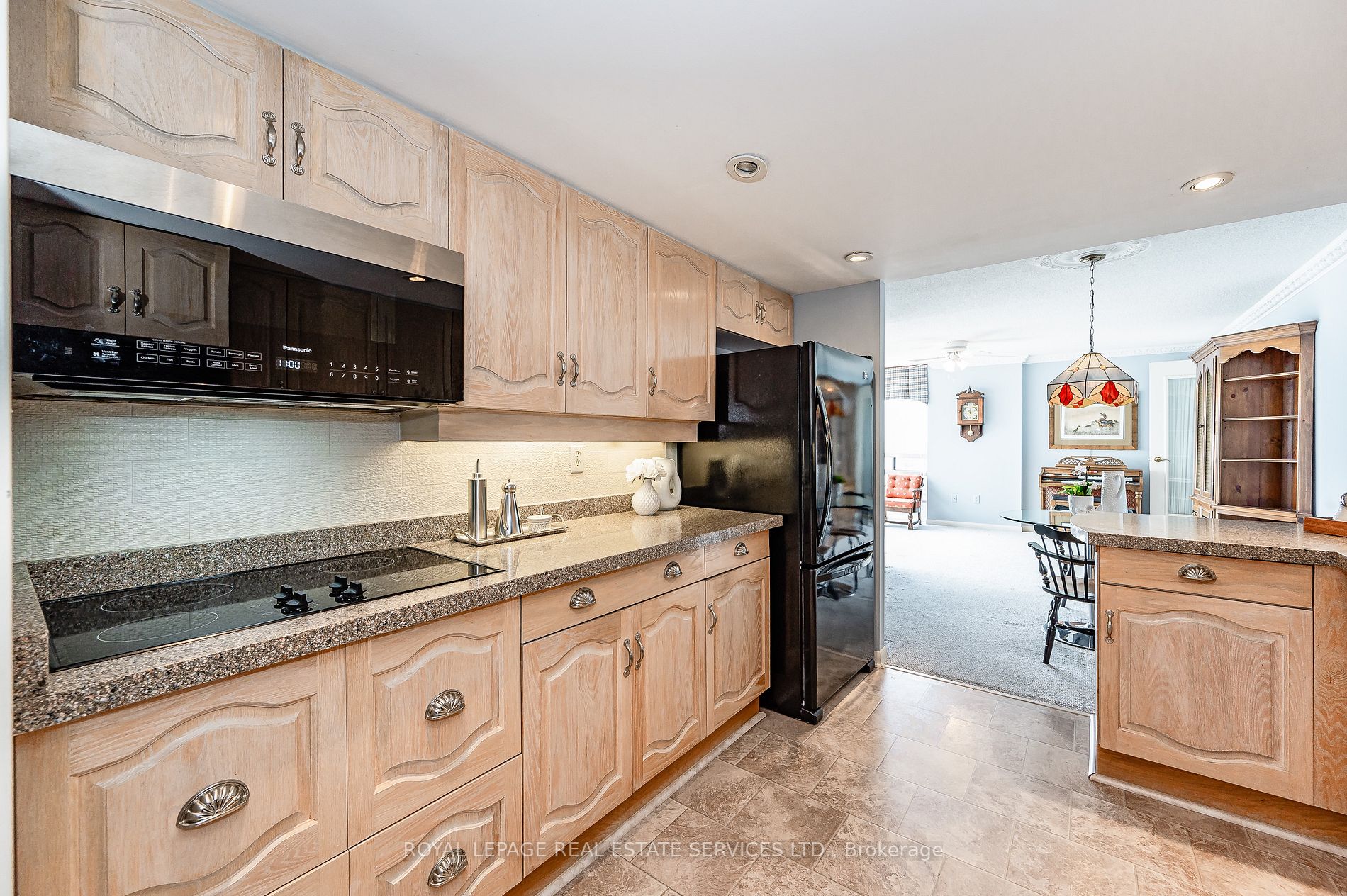 Listing W6004304 - Large Photo # 9