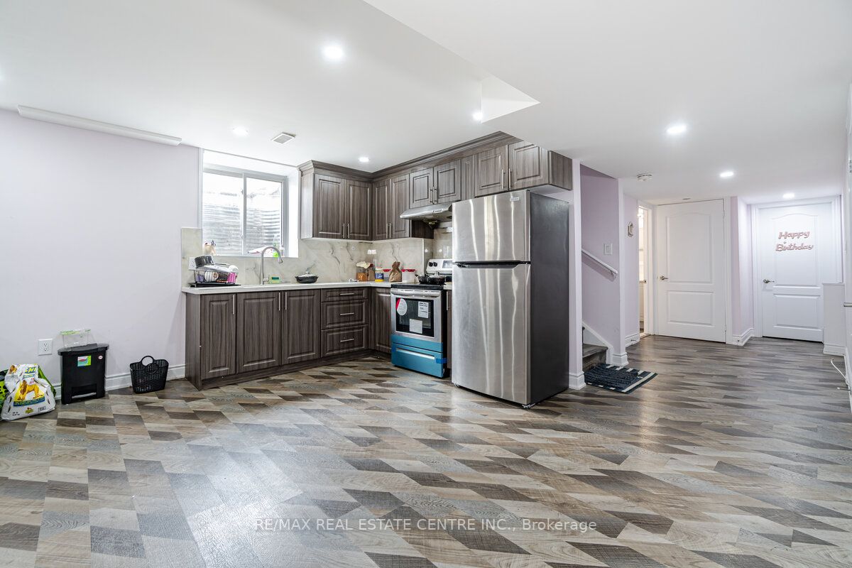 171 Russell Creek Dr