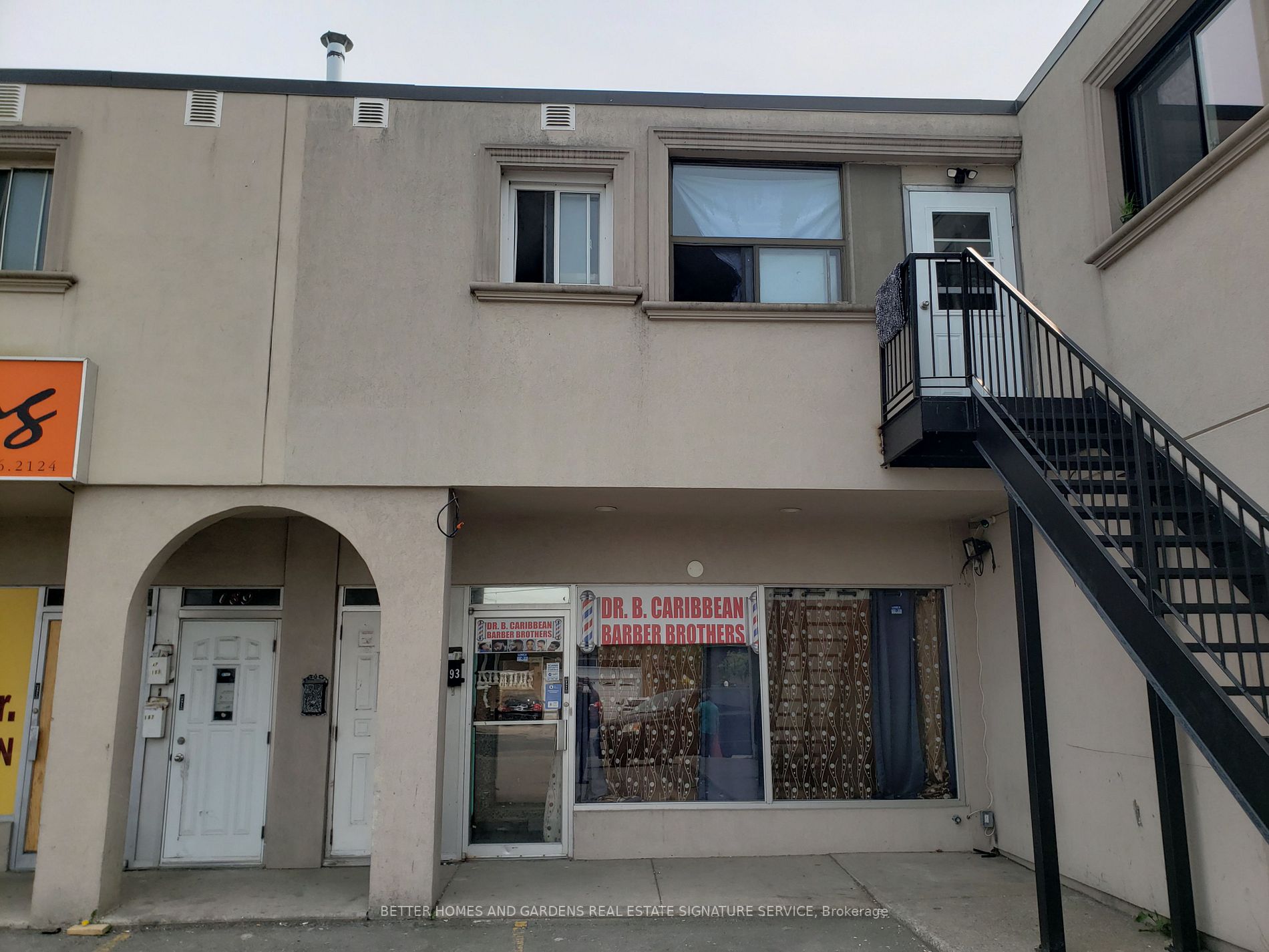 Listing W6005008 - Large Photo # 1