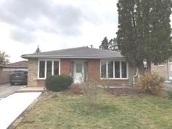 92 Silverstone Dr