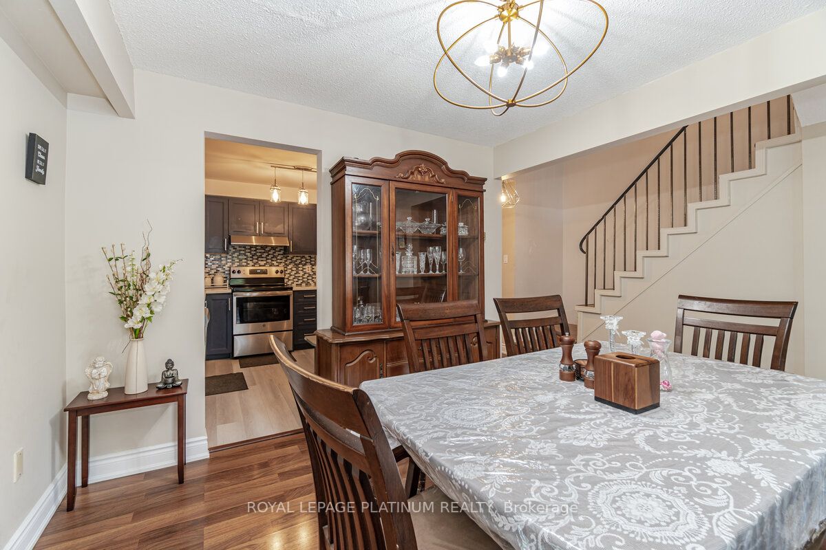 Listing W6005328 - Large Photo # 10
