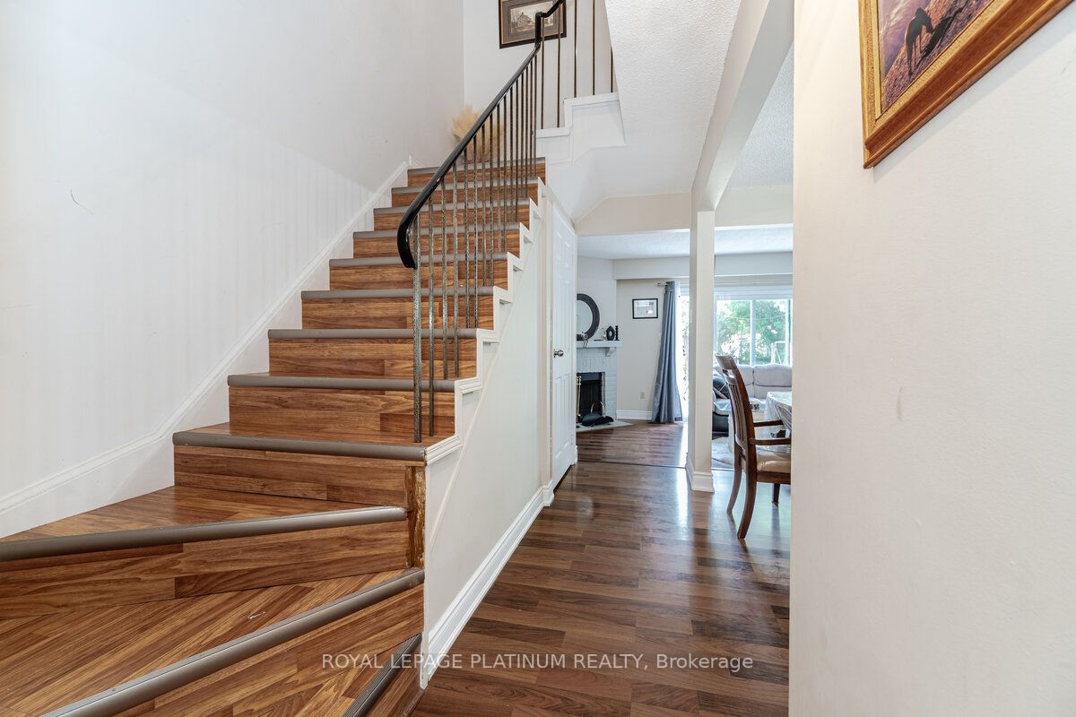 Listing W6005328 - Large Photo # 17
