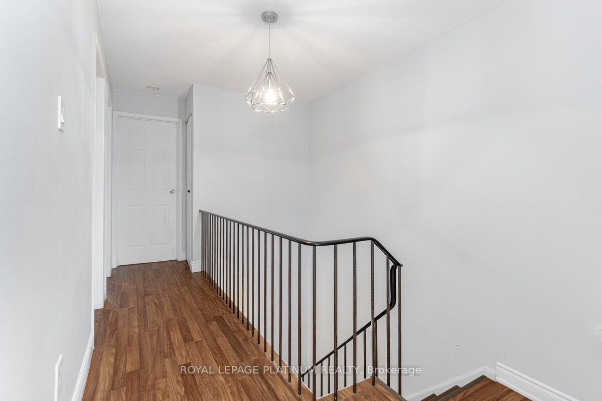 Listing W6005328 - Large Photo # 18