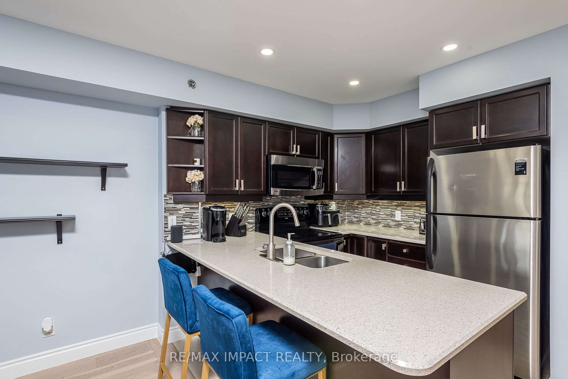 3060 Rotary Way, #201