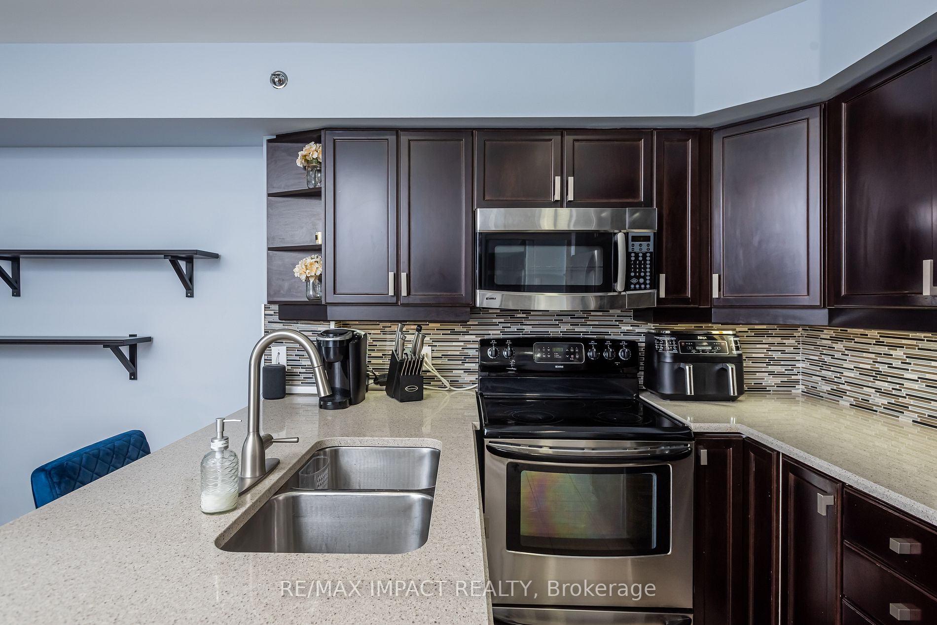 3060 Rotary Way, #201