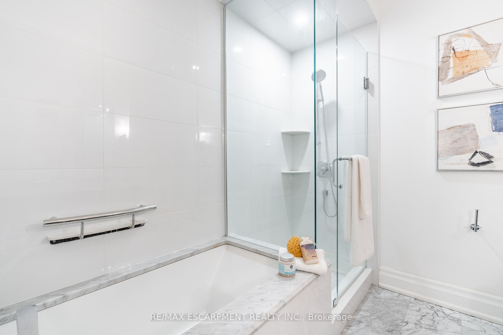 Listing W6005900 - Large Photo # 27